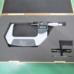HF488【中古良品】ミツトヨ デジタル外側マイクロメーター MDC-125MJ クリーニング済!!厳重梱包!!お買い得品!!!【迅速発送】2
